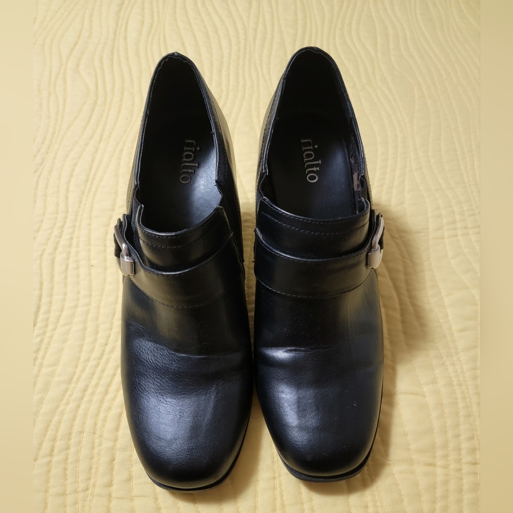 Women's Black Rialto Shoes